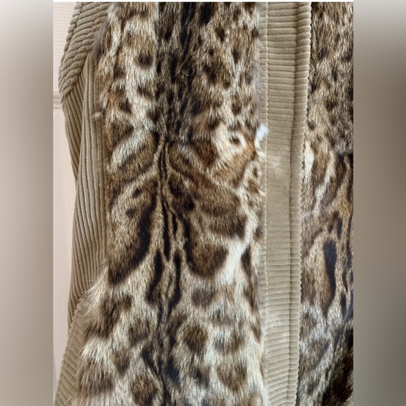 Authentic Dolce & Gabbana Leopard Cat Women's Fur Vest MEDIUM Made in Italy! - Picture 5 of 11